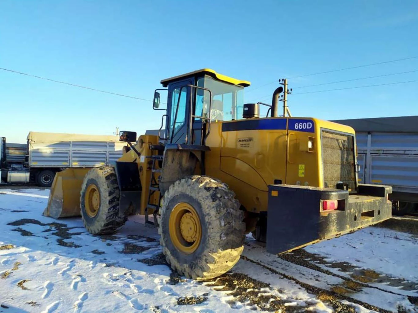 Высокомощный 5-тонный фронтальный погрузчик SEM680D 4 м³ землеройная машина с мощным двигателем на продажу