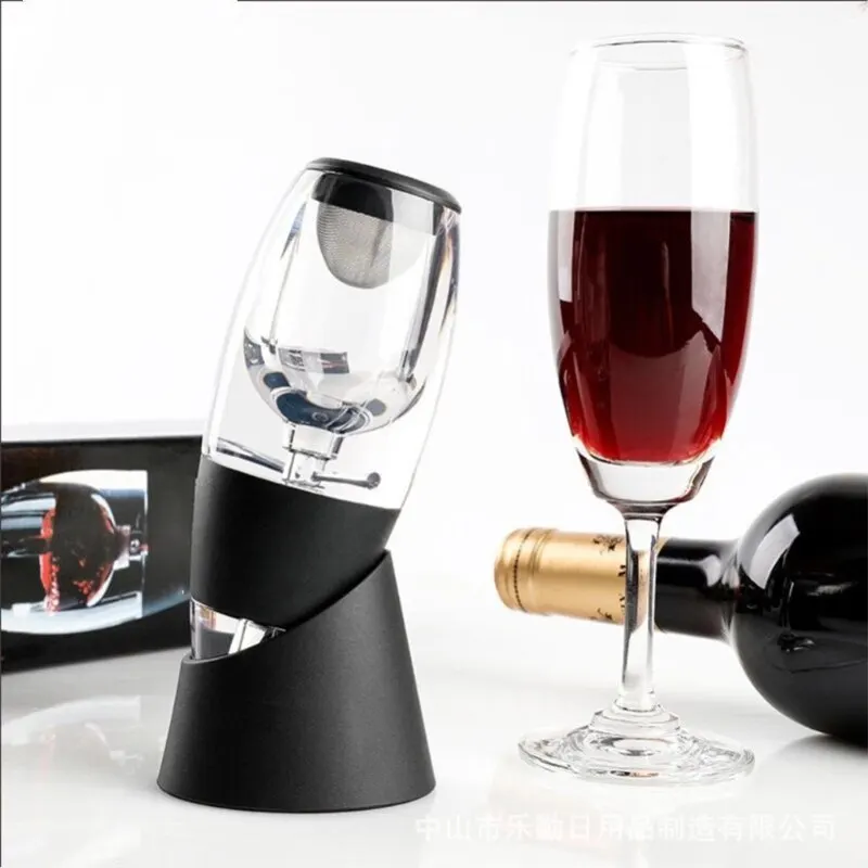 Magic Aerator Set Family Party Bar Essential Red Wine Equipment Bar Accessories Portable Wine Decanter with filter