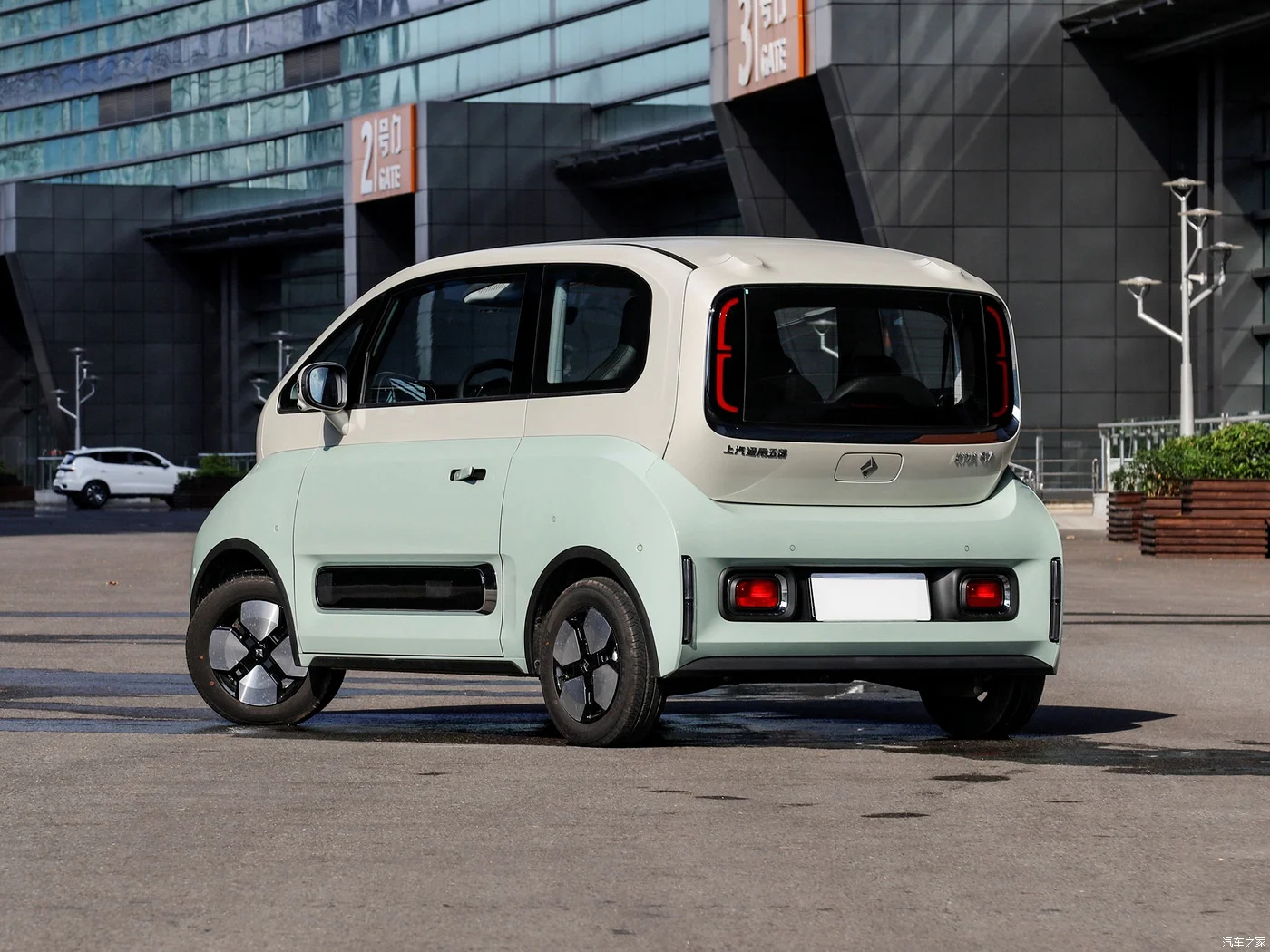 HX Бесплатная зарядная станция 2024 SAIC Baojun KIWI различных цветов оптовая продажа новые продукты для новой электрической продажи EV