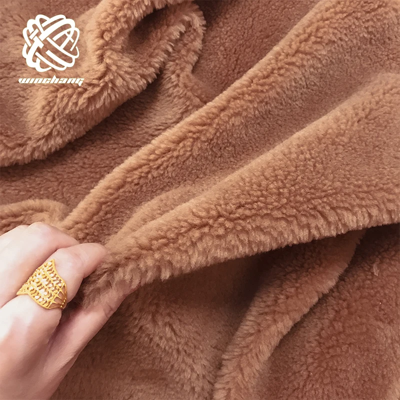 WinTai роскошные высококачественные 100% шерстяные плюшевые овечьи искусственные меховые ткани для одежды куртки домашнего текстиля