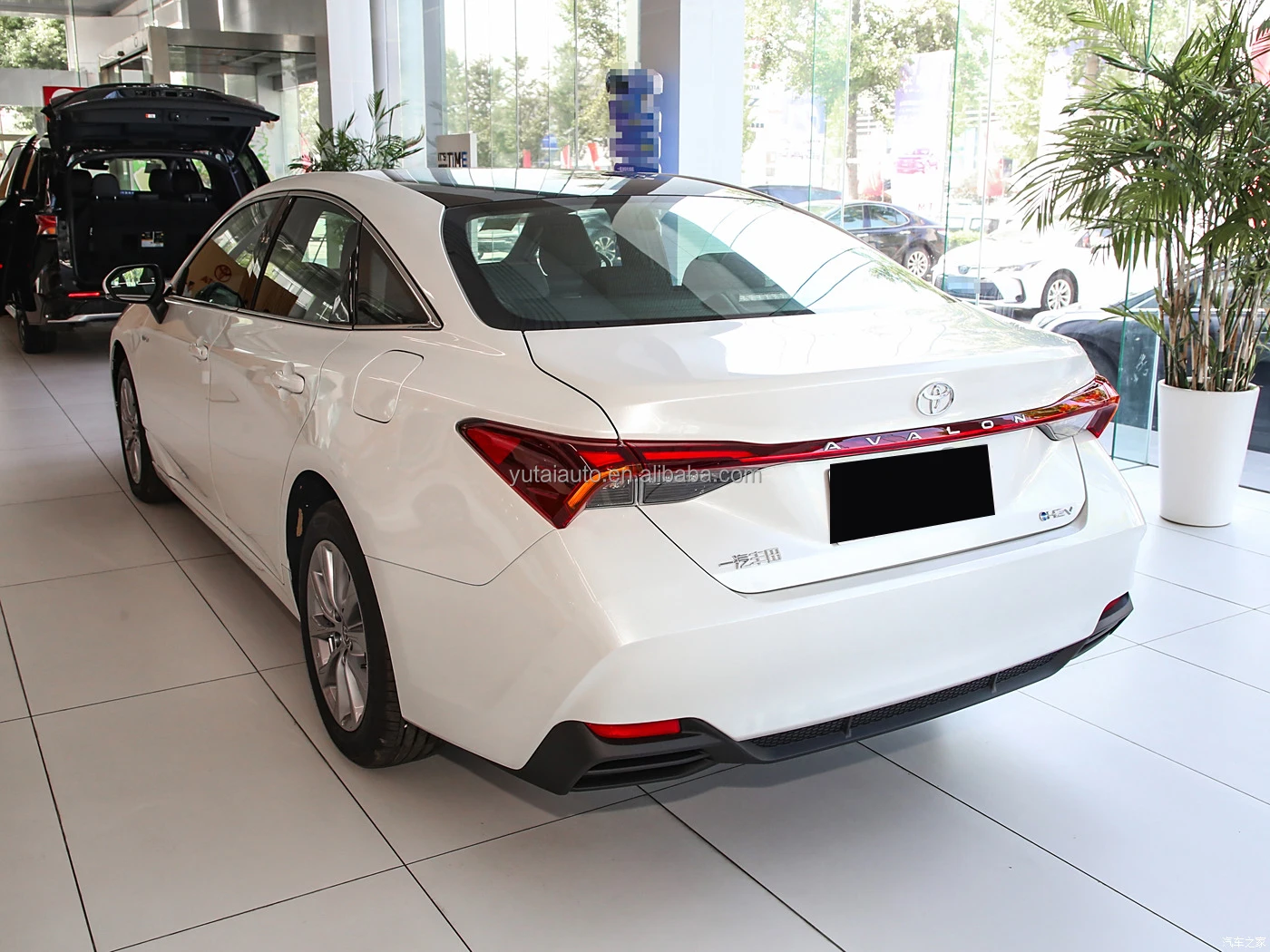 FAW Toyota Asia Dragon 2024 2.0L корпоративная версия