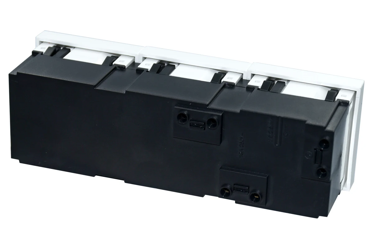 OEM/ODM NEPCI German power socket outlet 45x45 grounded 45 degree screwless XJY-QB-28 clip in 2P+E Schuko socket module 16A/250V