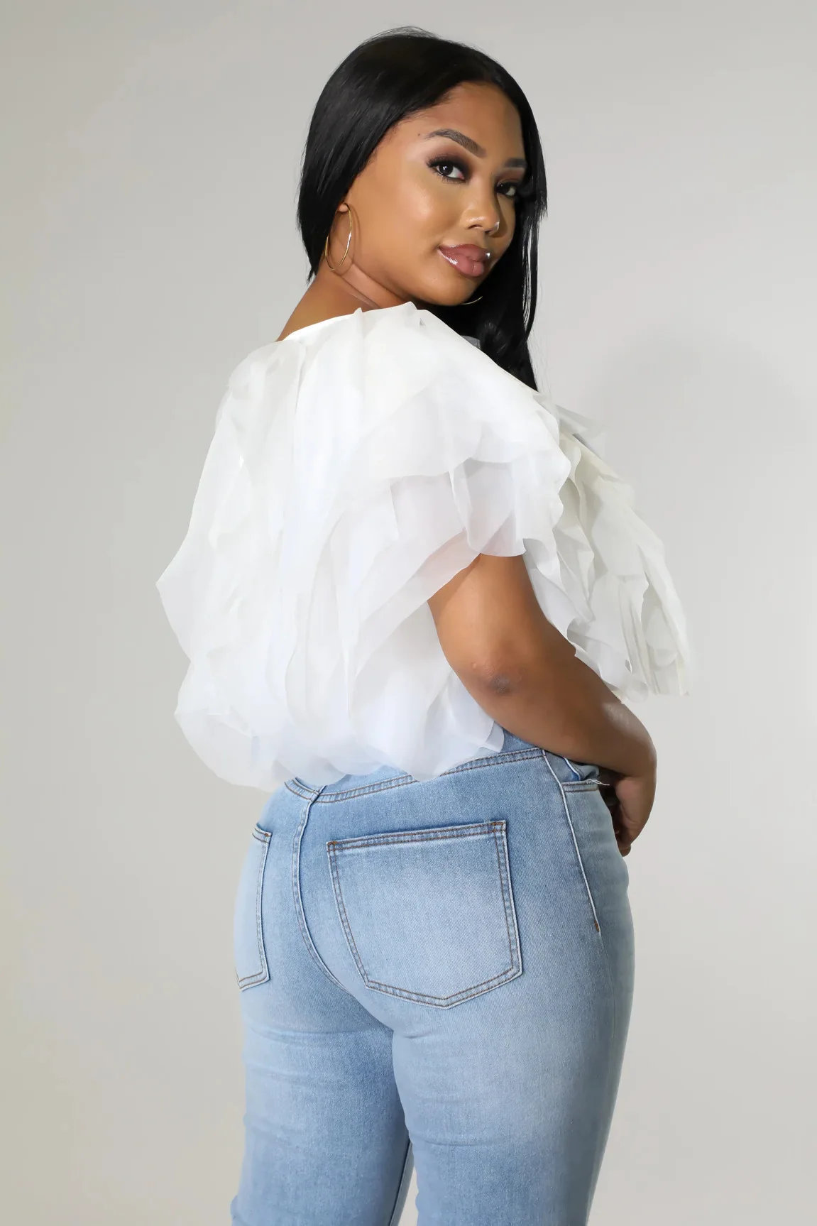 Liu Ming Women Clothing Trending Chiffon Sleeveless Ruffles Crew Neck Summer Lady T Shirt Tops