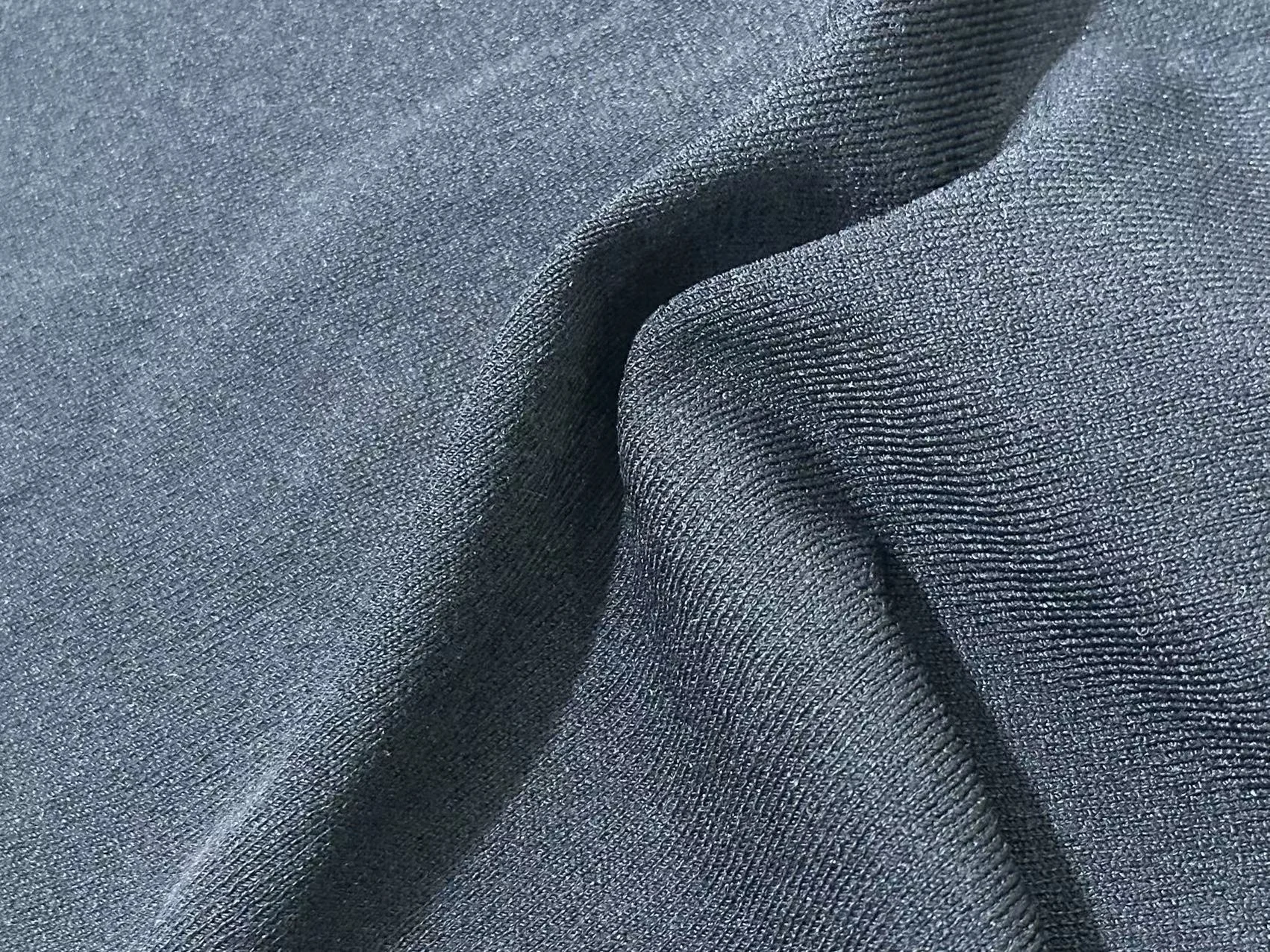 High Quality Comfortable Knitting Material 1/20.5NM 68% Rayon 32% Nylon Twisted Elastic Blended Yarn for Sweater Knitting