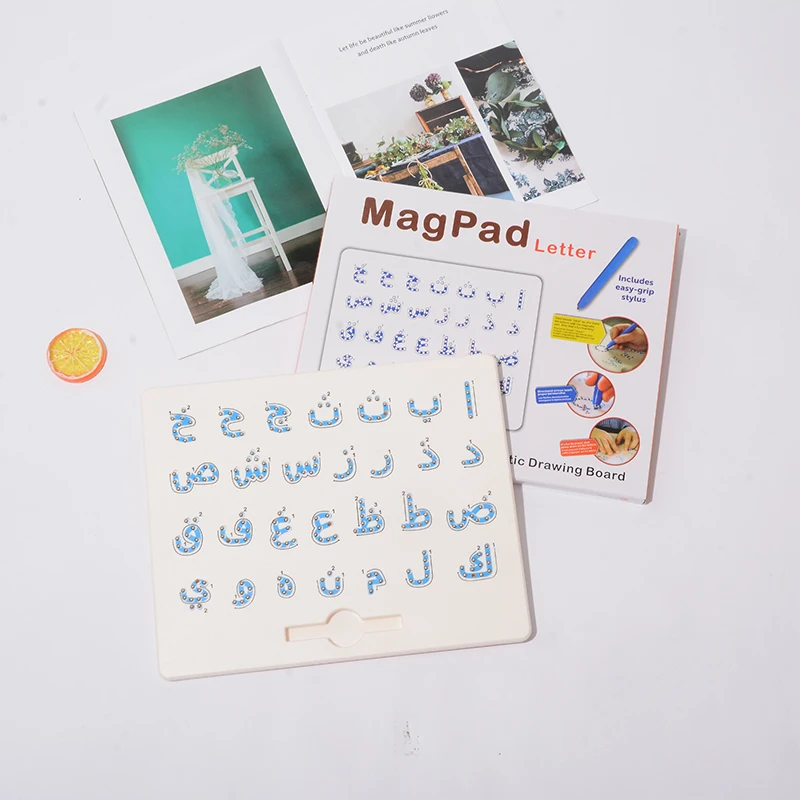 2021 Детские обучающие игрушки для рисования арабский алфавит магнитная доска с магнитным шаром
