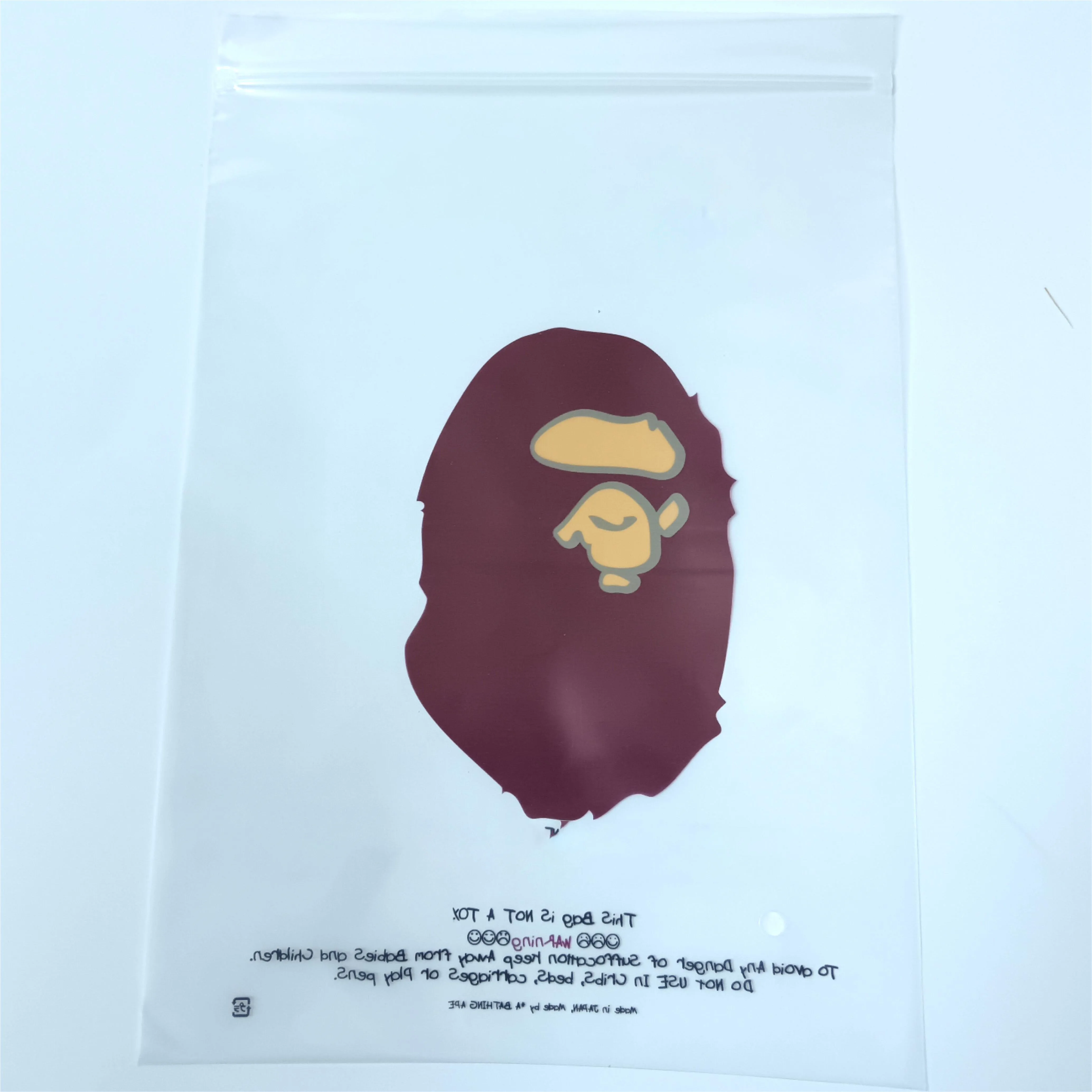 Wholesale pe self-sealing plastic bag sealed transparent frosted clothes clothing socks packaging zipper bag made of order
