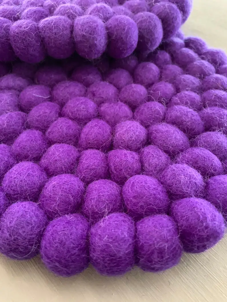 Wool FELT HOTPAD/TRIVIT Teapot Stand Felt Pompom Hotpad/Handfelted in China