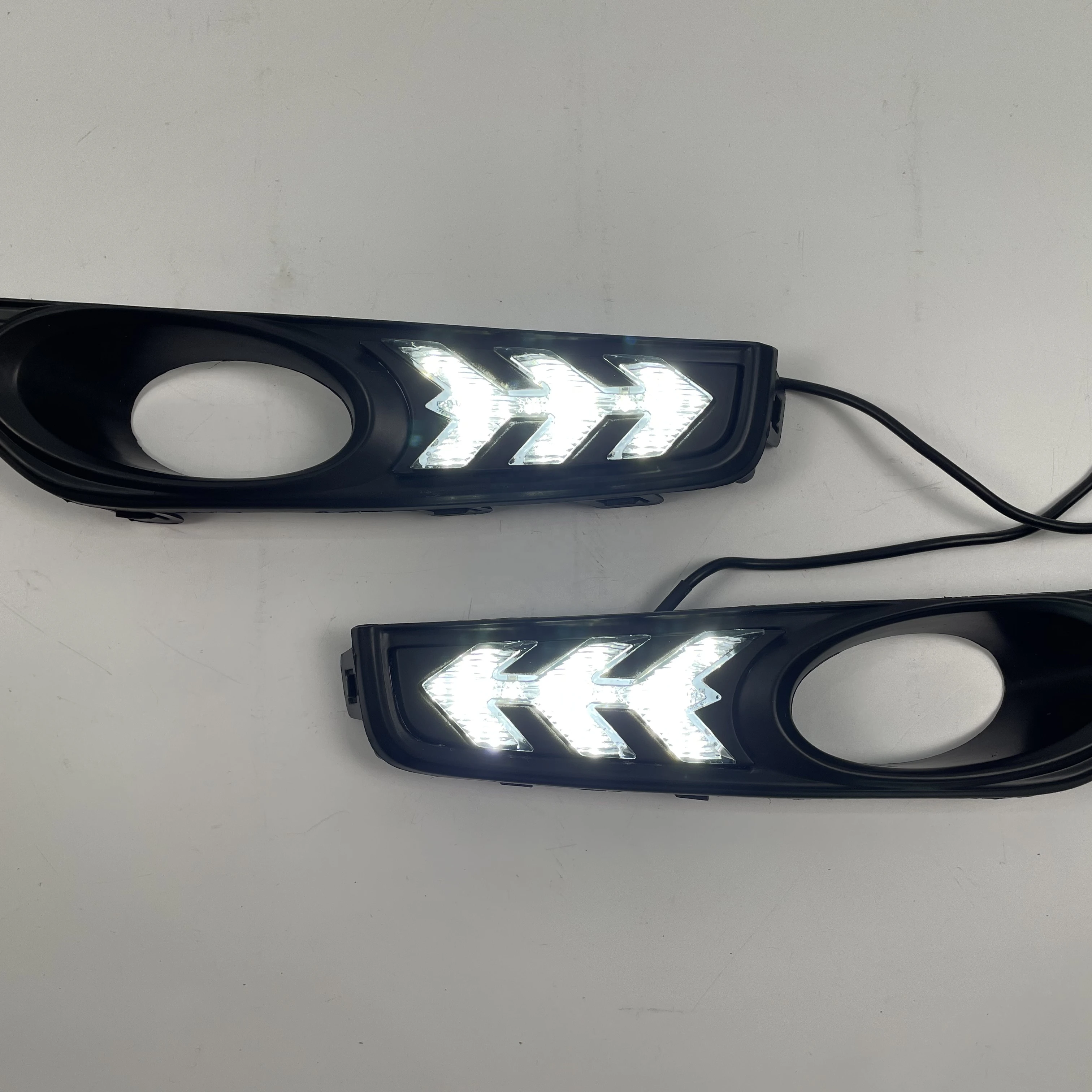 Wholesale Daytime Running Lights turn signal night blue Head Fog Lamp for Honda XRV 2017 2018 LED