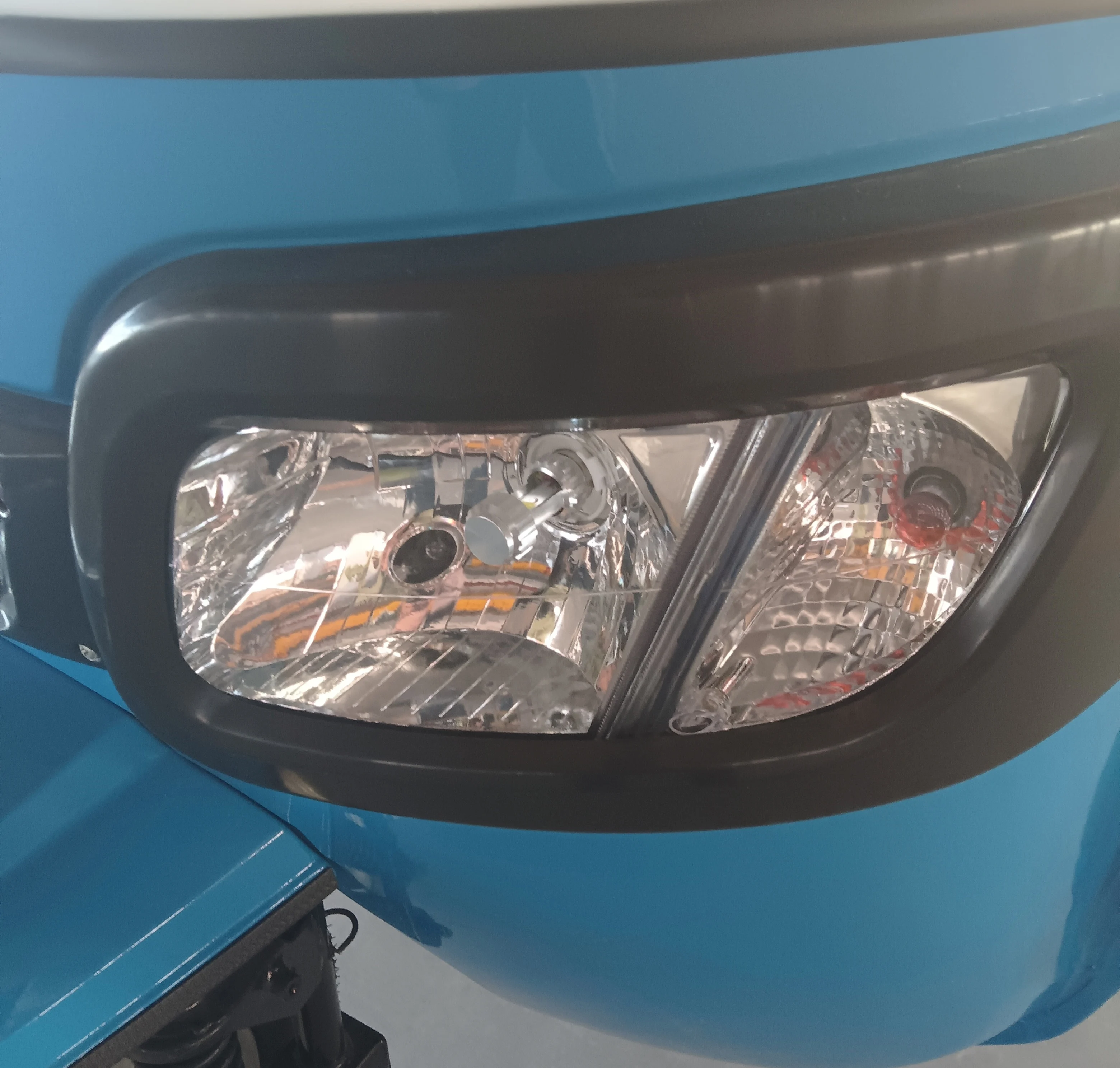 ZK3WB New Electric Three Wheel taxi Electric Tricycle 3 Wheeler Tuk Tuk For Passenger