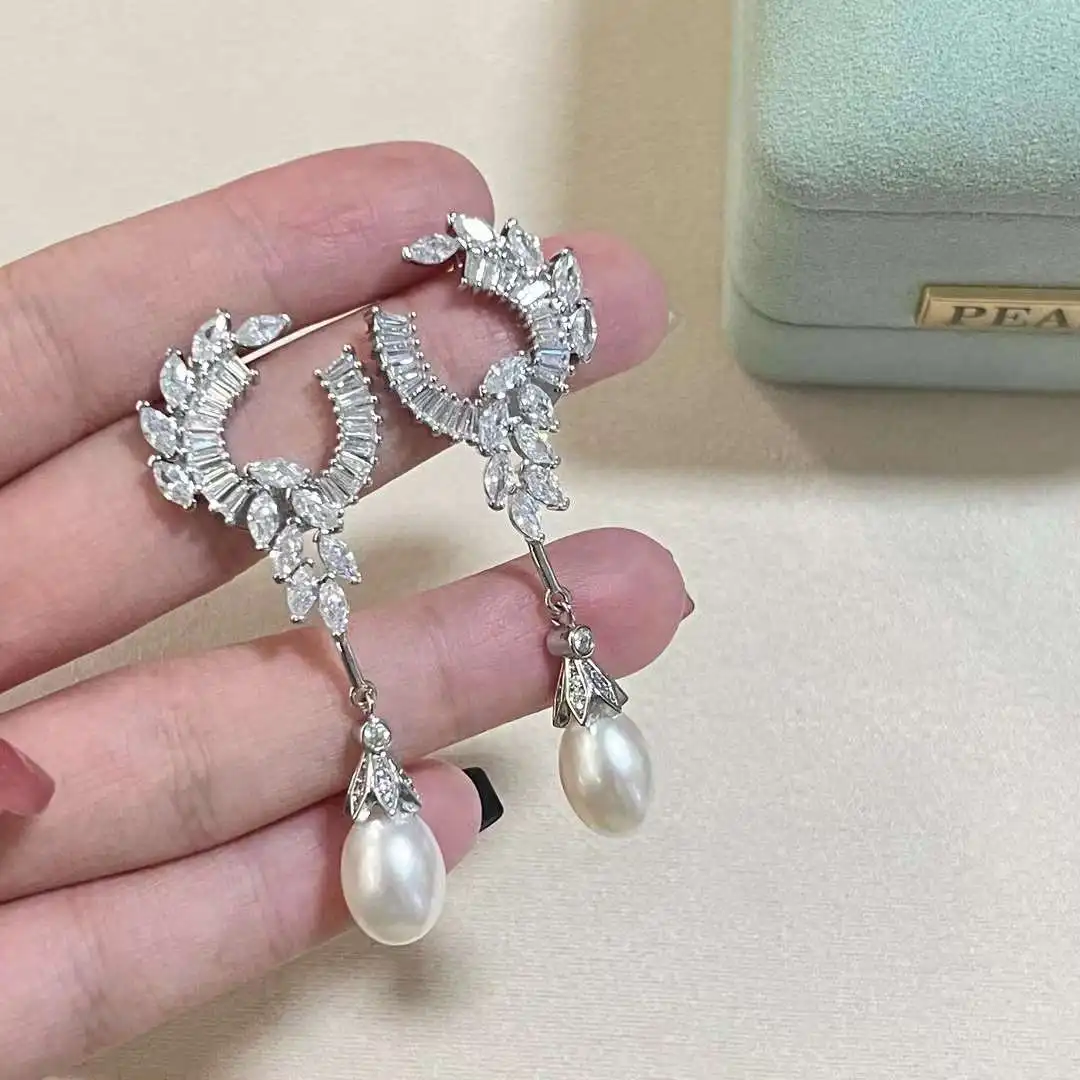 Серьги с крыльями ангела, 9-10 мм