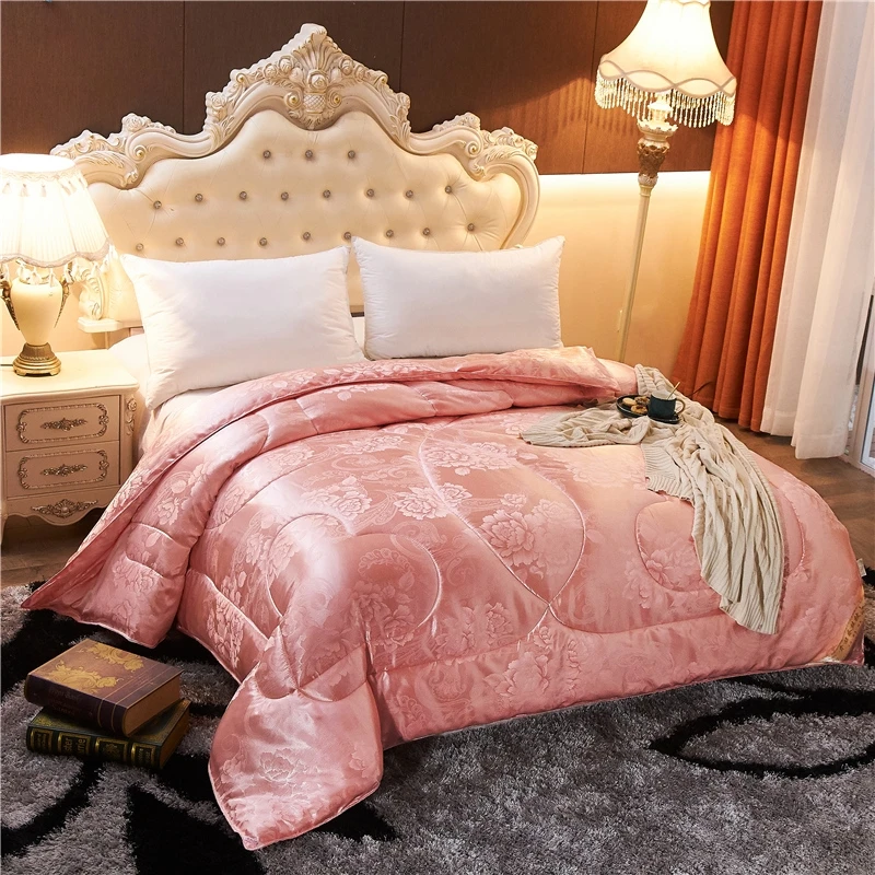 Home hotel winter king size wholesale duvet jacquard mulberry silk comforter quilt