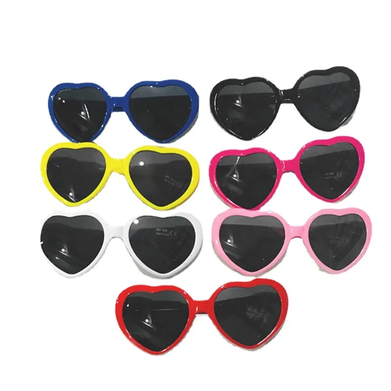 Love Heart Shaped Effects Glasses Watch The Lights Change to Heart Shape At Night Women Fashion Sunglasses Diffraction Glasses
