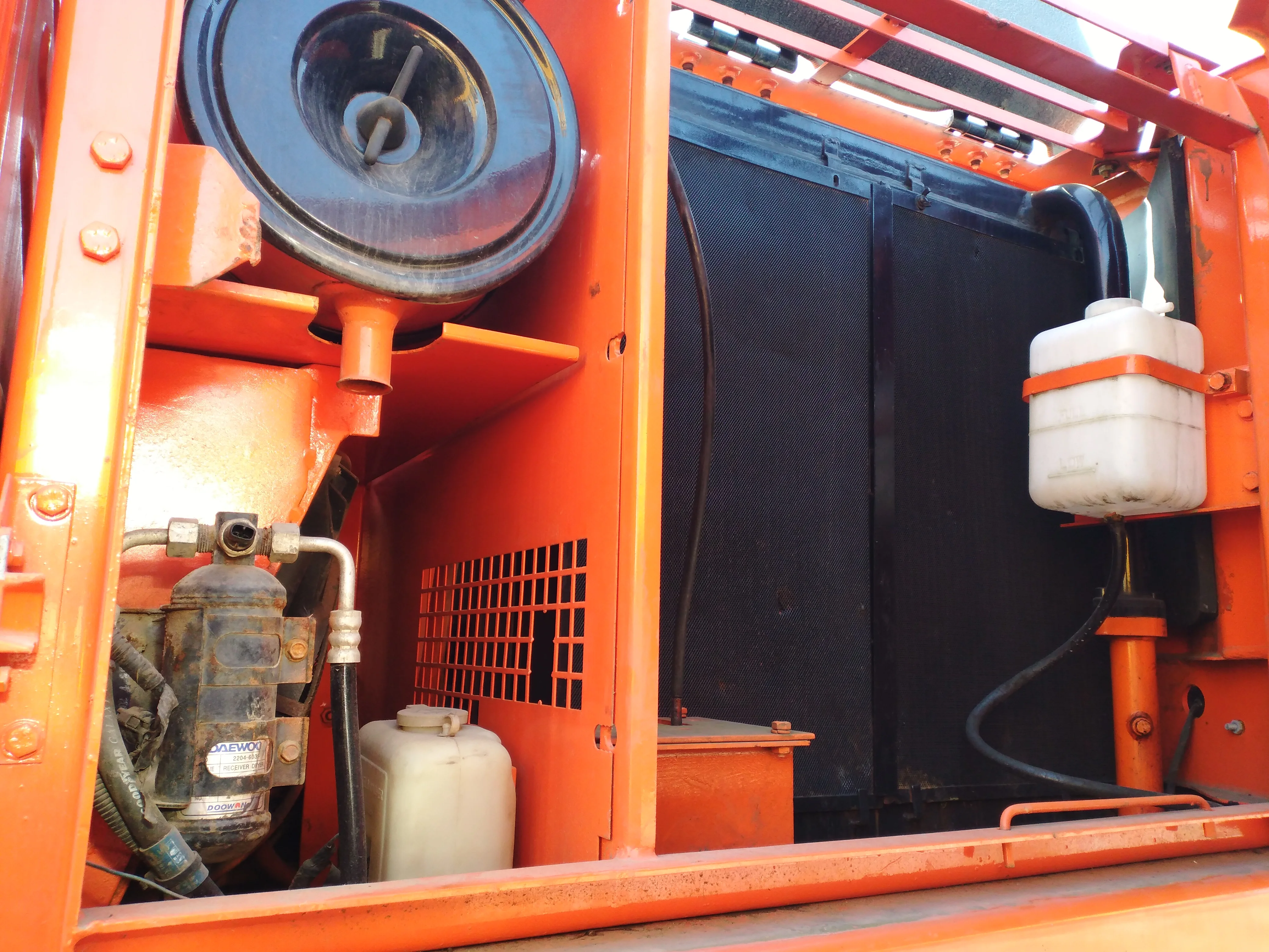 Used Doosan excavator 210W-7 wheel excavator 210W-7/150LC-7 in good condition