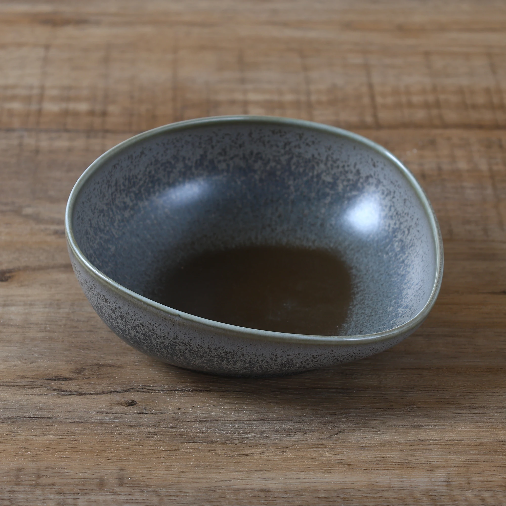 Japanese Unique Irregular Hotel Tableware Dinner Vintage Pasta Plate Ceramic Dinnerware Sets for Restaurant