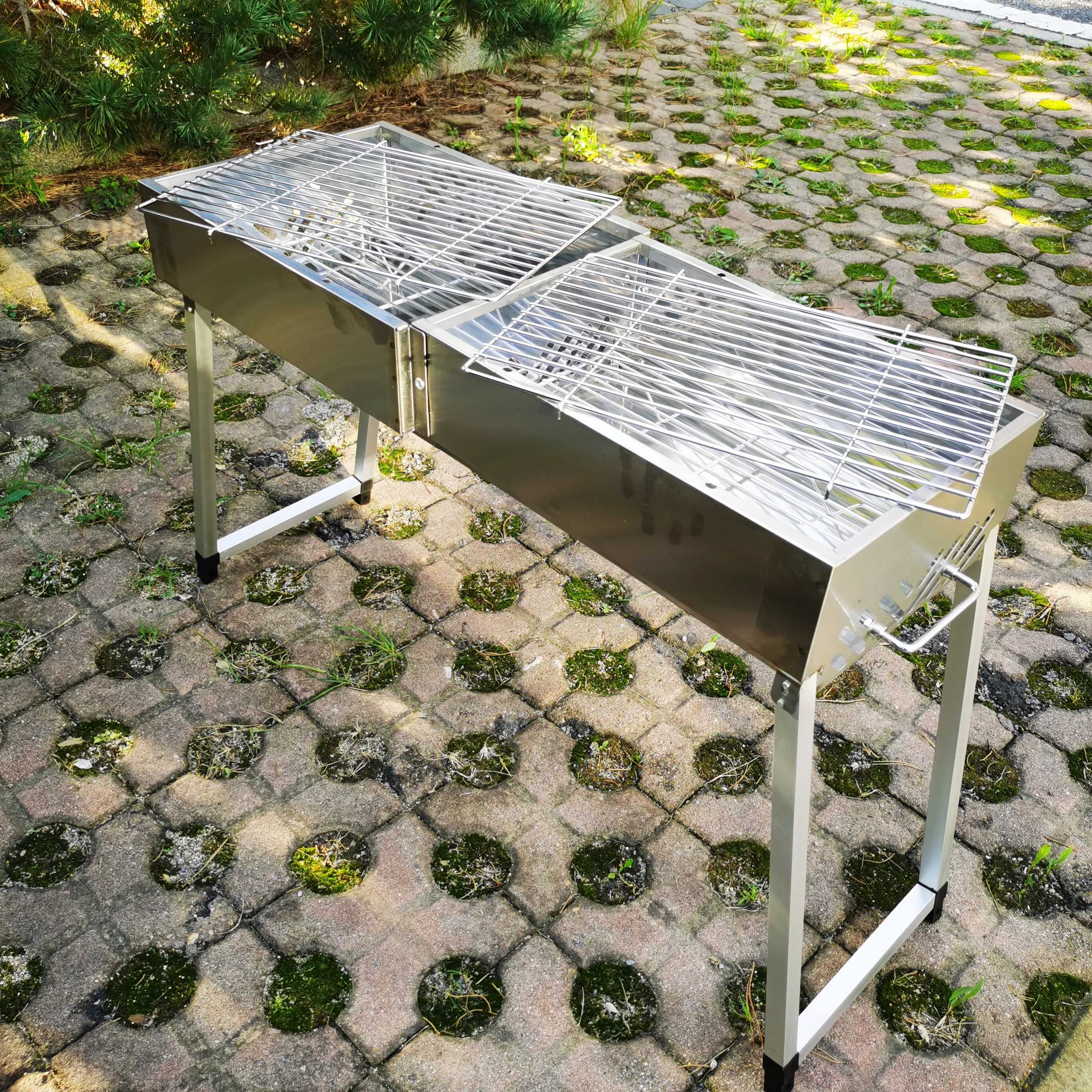 Easily Assembled BBQ Grills BBQ Cast Iron Grill Yakitory Machine