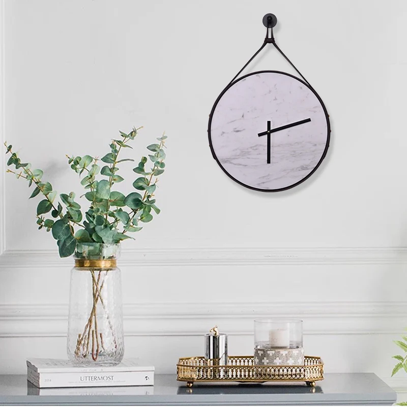 Creative Minimalist Wall Clock for Living Room Modern Simple Fashion Home with Quartz Display Needle Online Celebrity Motive