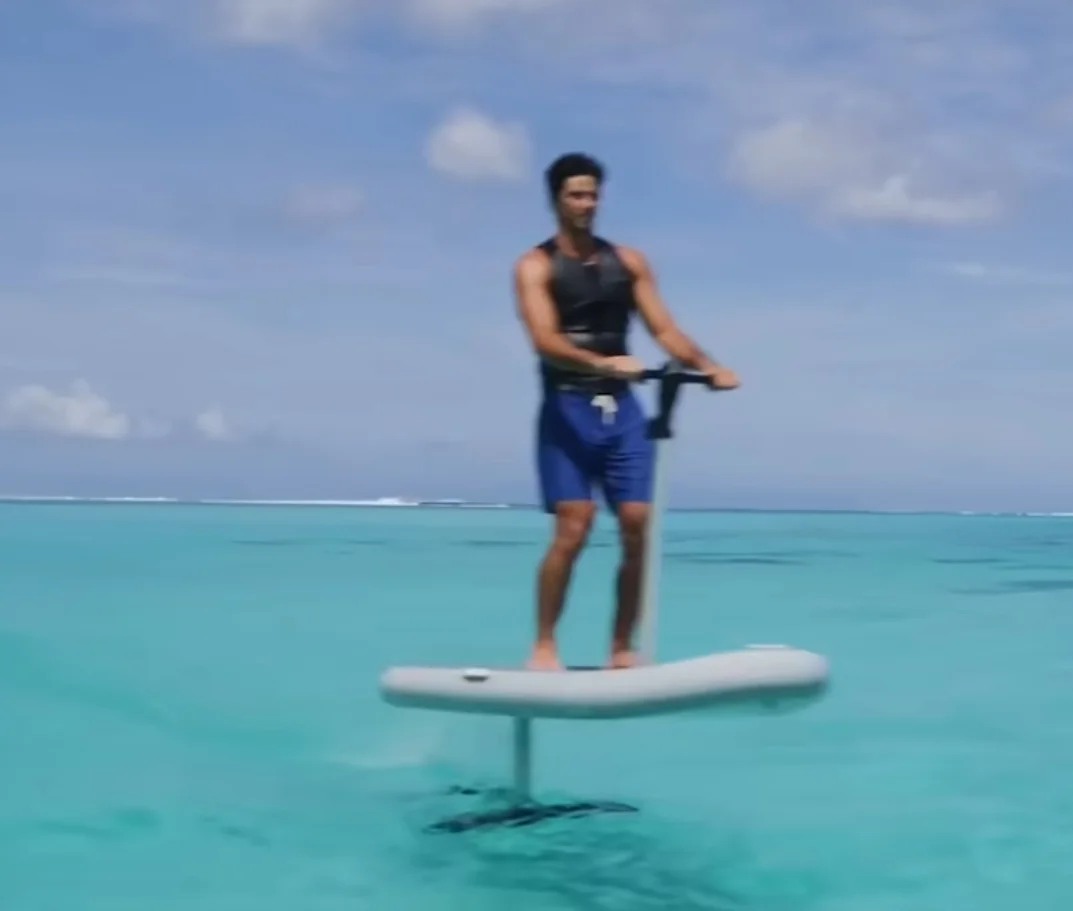 Advanced electric surf hydrofoil electric efoil surfboard with 220V electricity