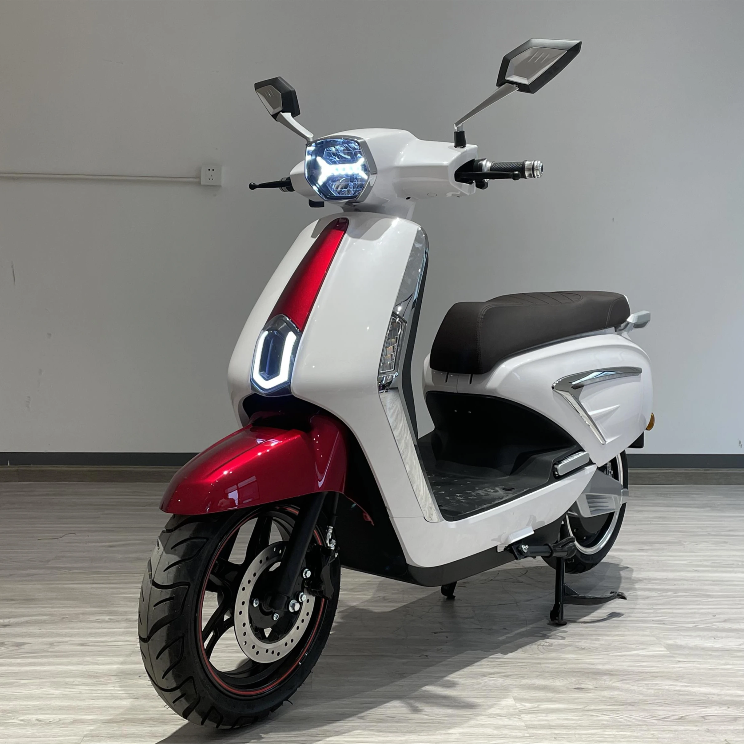 2021 High Quality  New  Design 1500w 2000w Electric Motorcycles  Lightweight Electric Scooter SCOOTER ELECTRIC 3000W