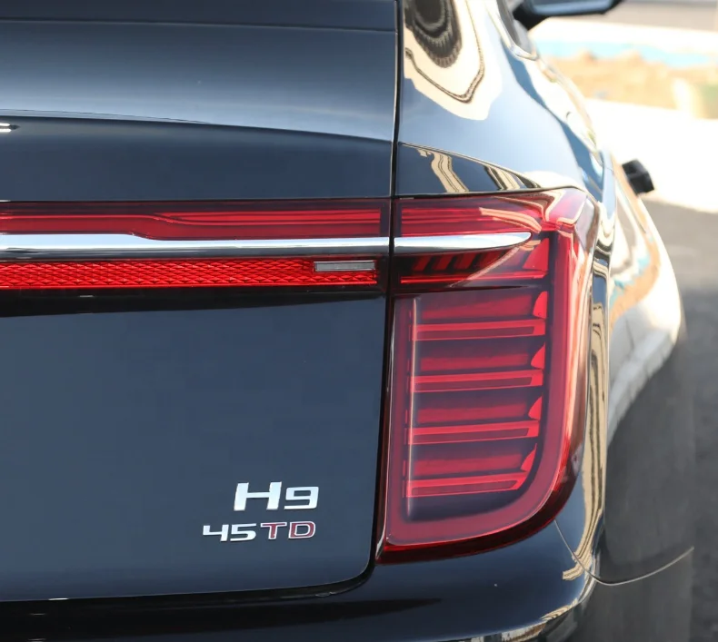 High speed Hongqi H9 2.0T+48v Hybrid Luxury sedan RWD 230Km/h 5 seats china used cars for sale