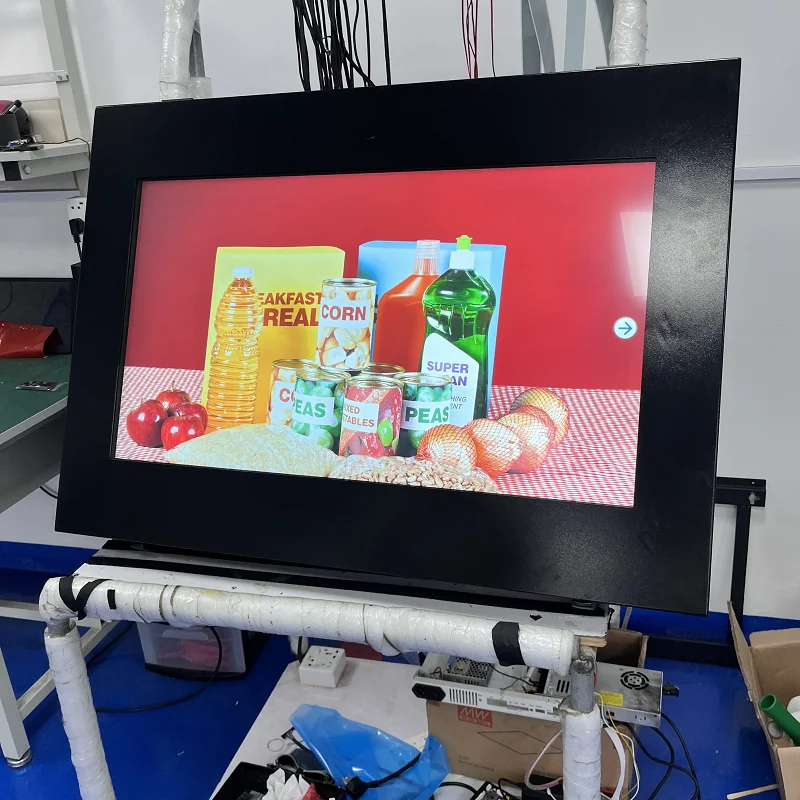 Outdoor Waterproof TV 32 Inch 2K LCD Panel IP65 Weatherproof Information Advertising High Brightness 2000Nit LCD Digital Signage