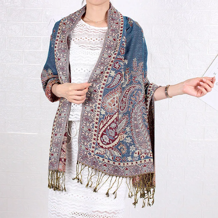 Wholesale All Season Vintage Ethnic Paisley Hijab Women Custom Tassel Shawl Jacquard Polyester Scarves