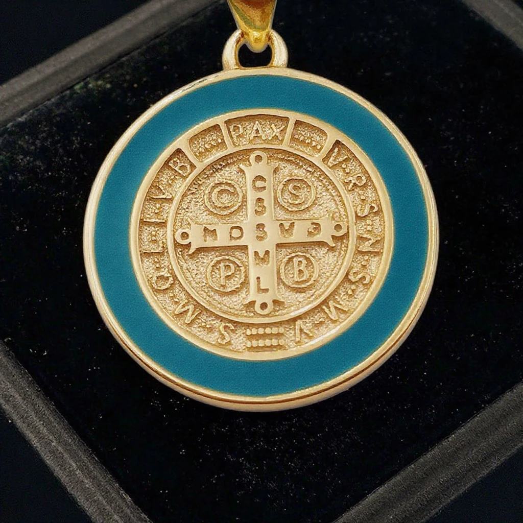 Gold plated coin 925s 2.38 Gram jewelry enamel compass pendant