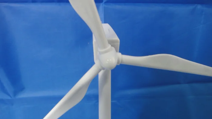 Новая игрушка-ветряная мельница на солнечной батарее