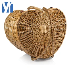 YRMT heart shaped  willowpicnic basket with lid wicker picnic basket with cooler