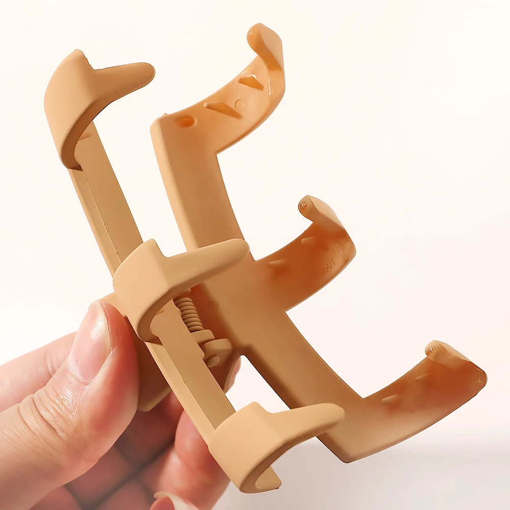 Korean style M-type hairpin temperament hollow-out hair claw clips shower hairpin hair accessories for women