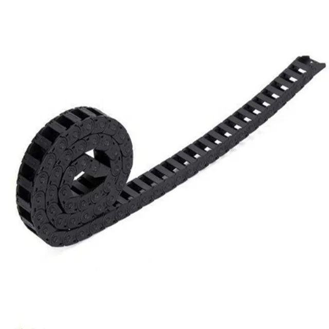 Customizable plastic drag chain for cable protection