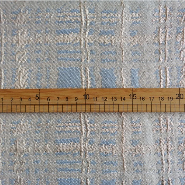 Fashion Yarn-dyed Checked Gold Plaid Wire Fabric Jacquard Brocade Fabric for Spring Autumn Clothing