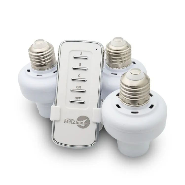 One tow three-way remote control switch lightweight E27 bulb remote wireless intelligent 3-way remote control switch