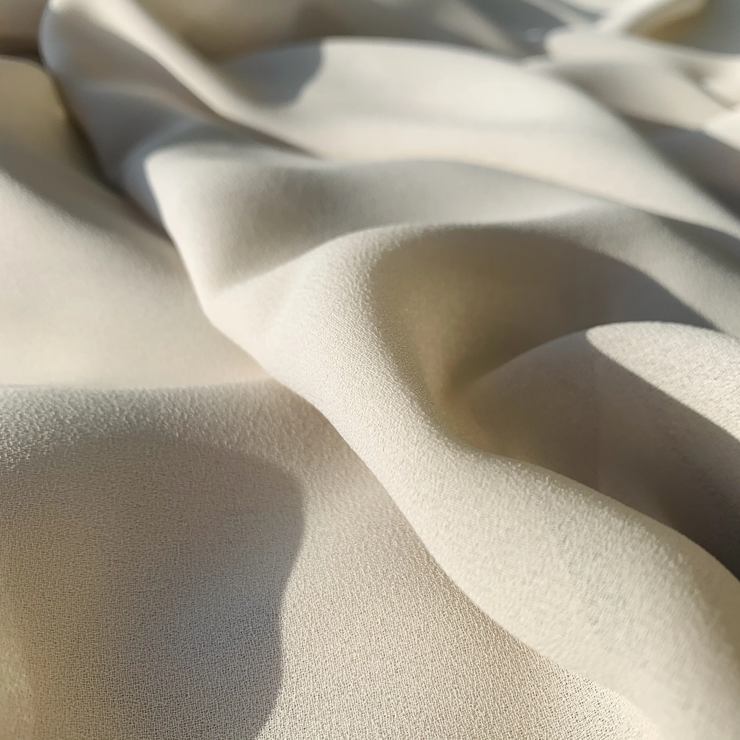 Japan KKF4037RE-W recycledcrepe yarn dyed latest brand fabric with suitable price