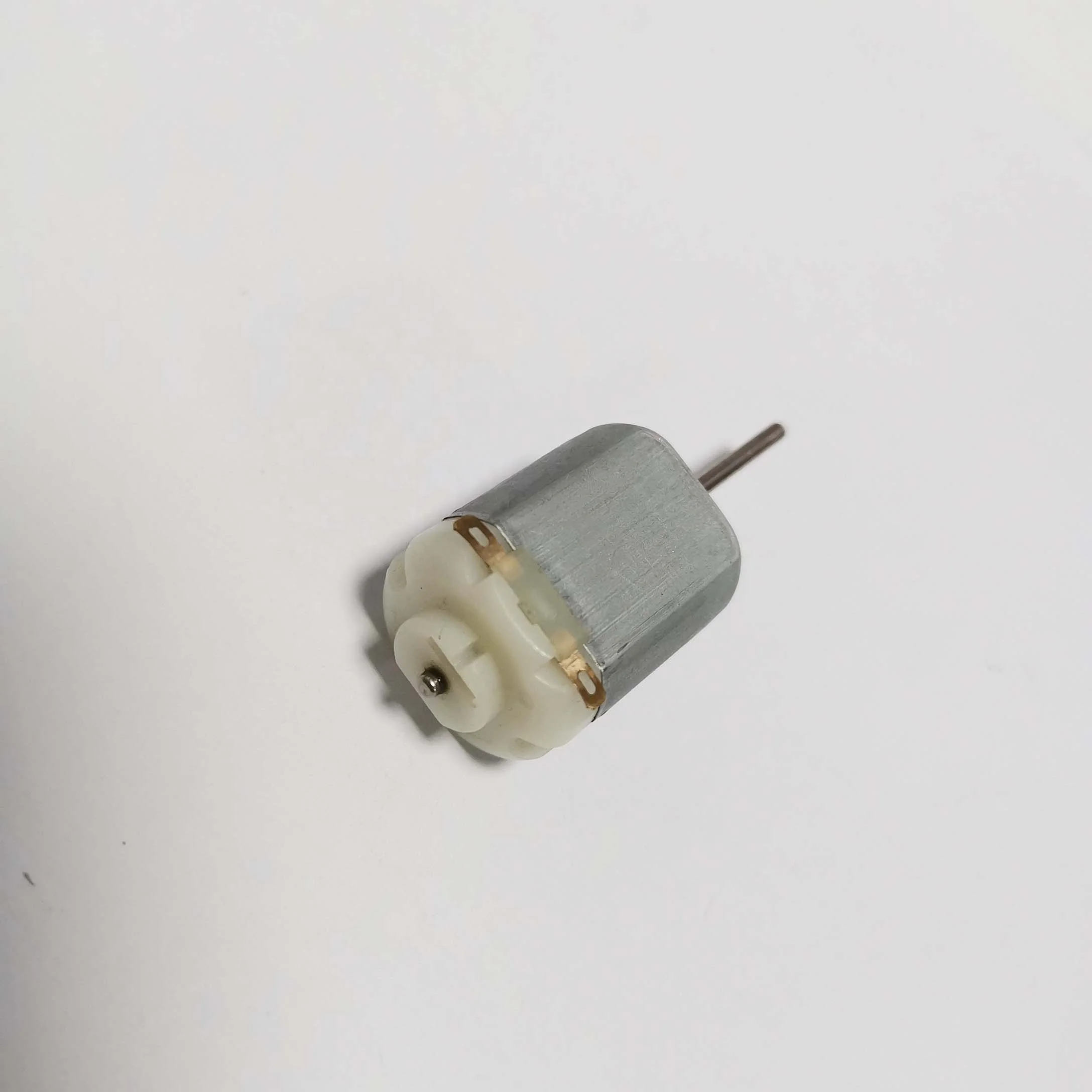 Дешевый мини-вентилятор 130PA usb 6 в 12 в 18000 об/мин
