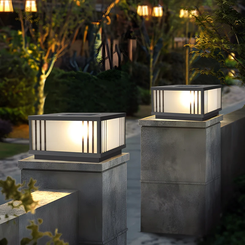 25cm Fence Garden Gate Post Outdoor Waterproof Solar LED Pillar Lamp with Glass Lampshade IP65 Rating for Garden Use