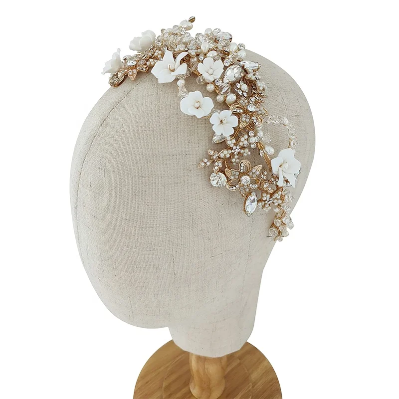 Женский обруч для волос керамический с жемчугом свадебный аксессуар ручной работы в богемном стиле весна 2023