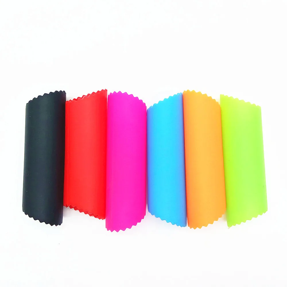 BHD Kitchen Tool Utensil 100% Food Grade Silicone Garlic Peeler