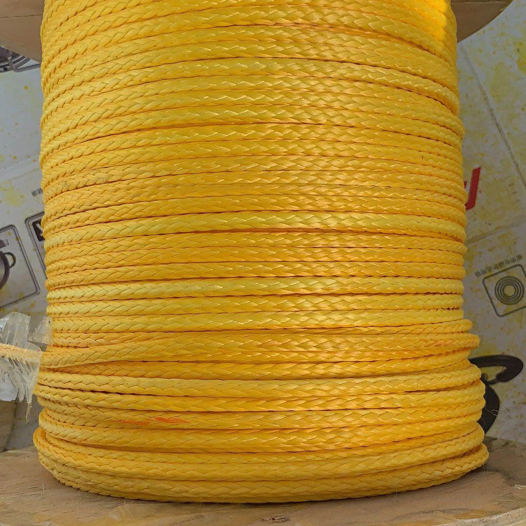 On Sale 12 Strands Ultra-high Molecular Weight Polyethylene Rope For Berthing and Mooring