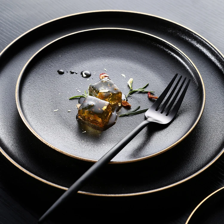 Top Fashion Porcelain  Tableware Ceramic Set  Custom Black Dinner Plate