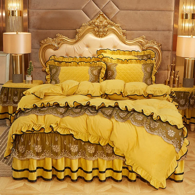 Custom European style crystal velvet lace bed skirt winter warm quilted bedspread bed skirt