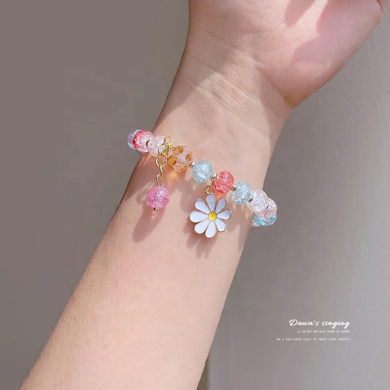 Bohemian Handmade Stretch Rope Beads Pink Resin Daisy Flower Charm Bracelet Jewelry Beaded Shiny Crystal for Women Girls Alloy