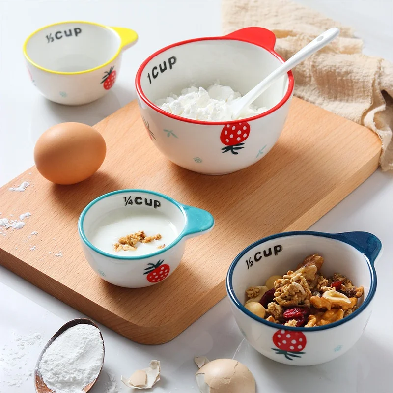 Creative Strawberry Small Ceramic Bowls 4pcs Measuring  Cup set Ceramic Measuring Cups