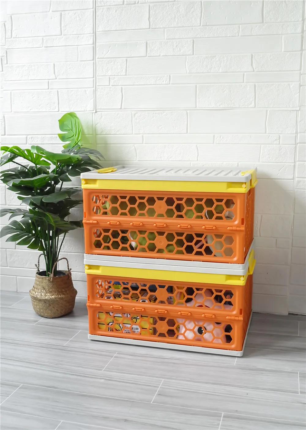 personal use perforated type 32 Liter plastic collapsible storage laundry basket