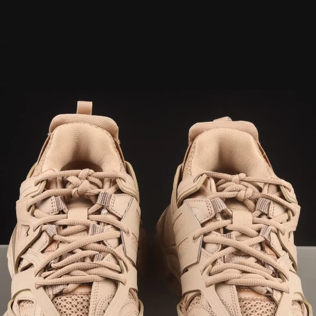 High Quality Track 3.0 Sneakers Fashion Trend Famous Brand Track LED Shoes Man And Women Sneakers