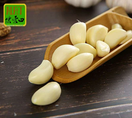 Garlic Peeled Garlic  Vacuum Nitrogen and Jar Packed nitrogen filled peeled garlic