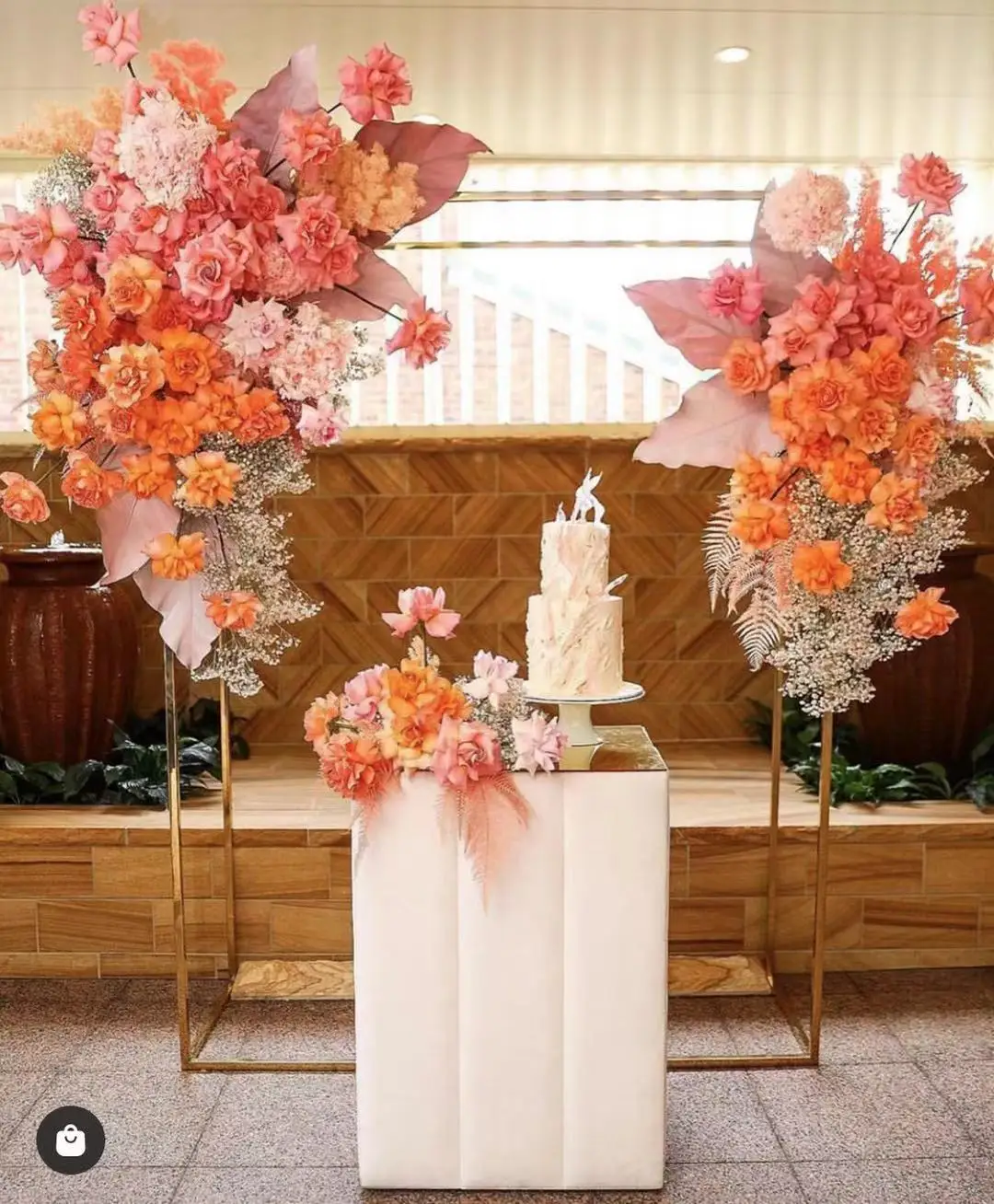 newest desgin fabric wedding decoration cake stand for event