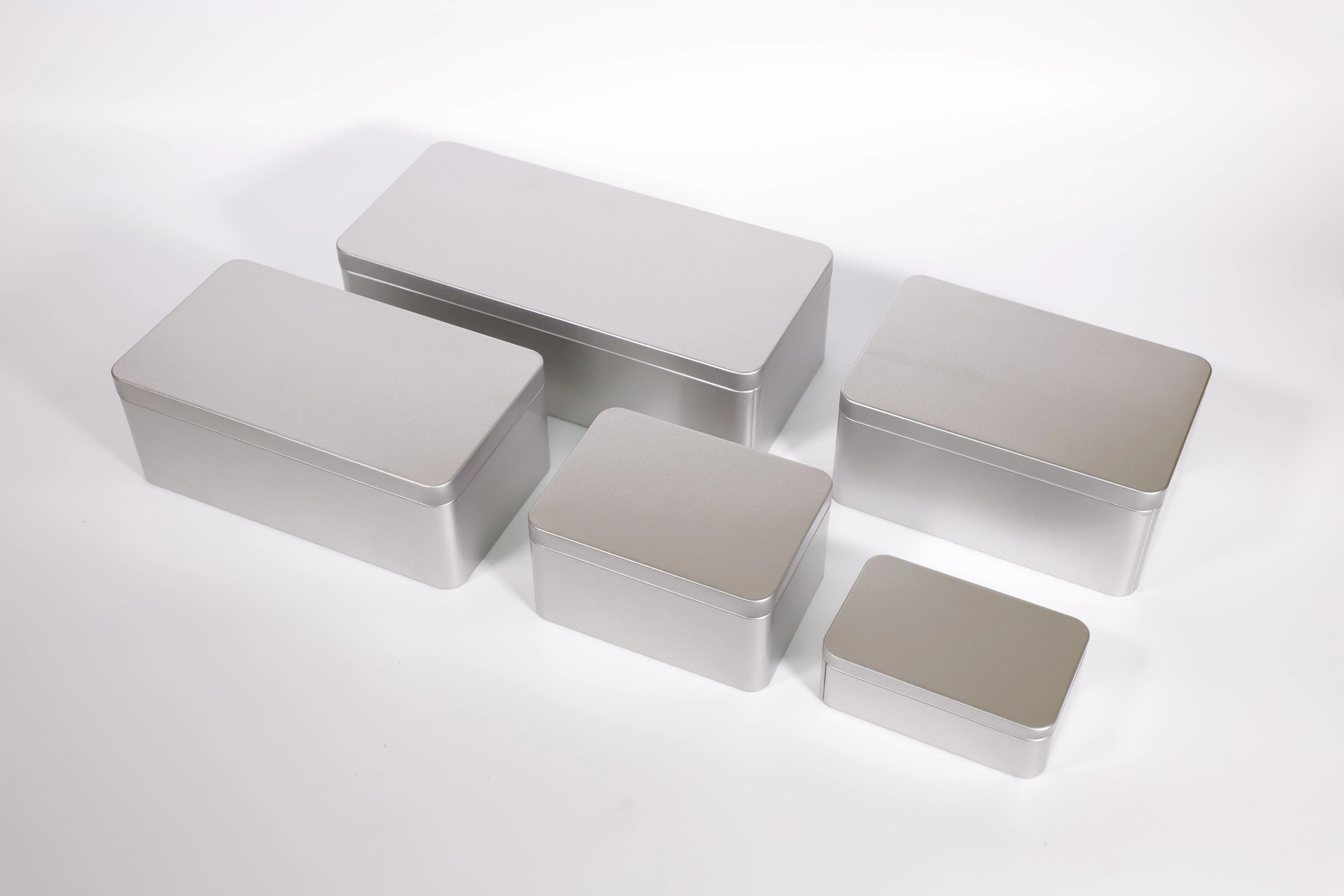 Factory Wholesale Custom Rectangular Empty Food Grade Large Silver Tin Tea Bag Cake Tin Cookie Metal Tin For Packaging