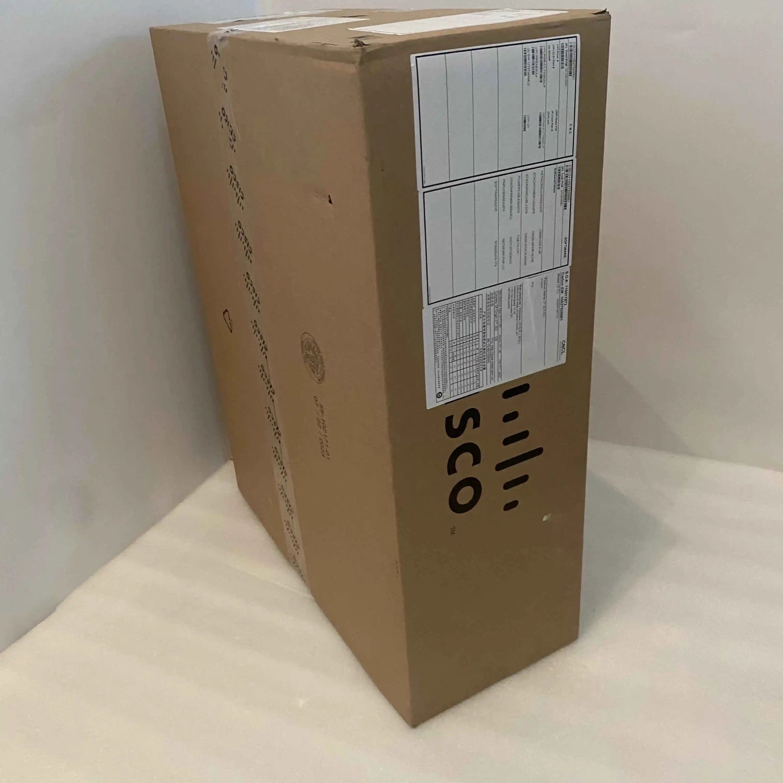 Brand new In stock 24 Port POE Network Switch enterprise switches WS-C2960X-24PSQ-L