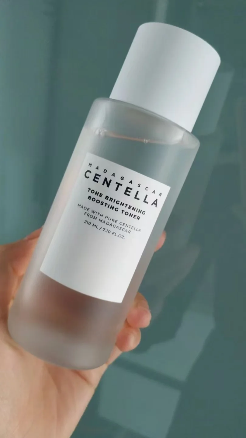 skinn 1004 Madagascar Centella Toning Toner 210ml  Daily Skin Care niacinamide hydrating vegan korean toner
