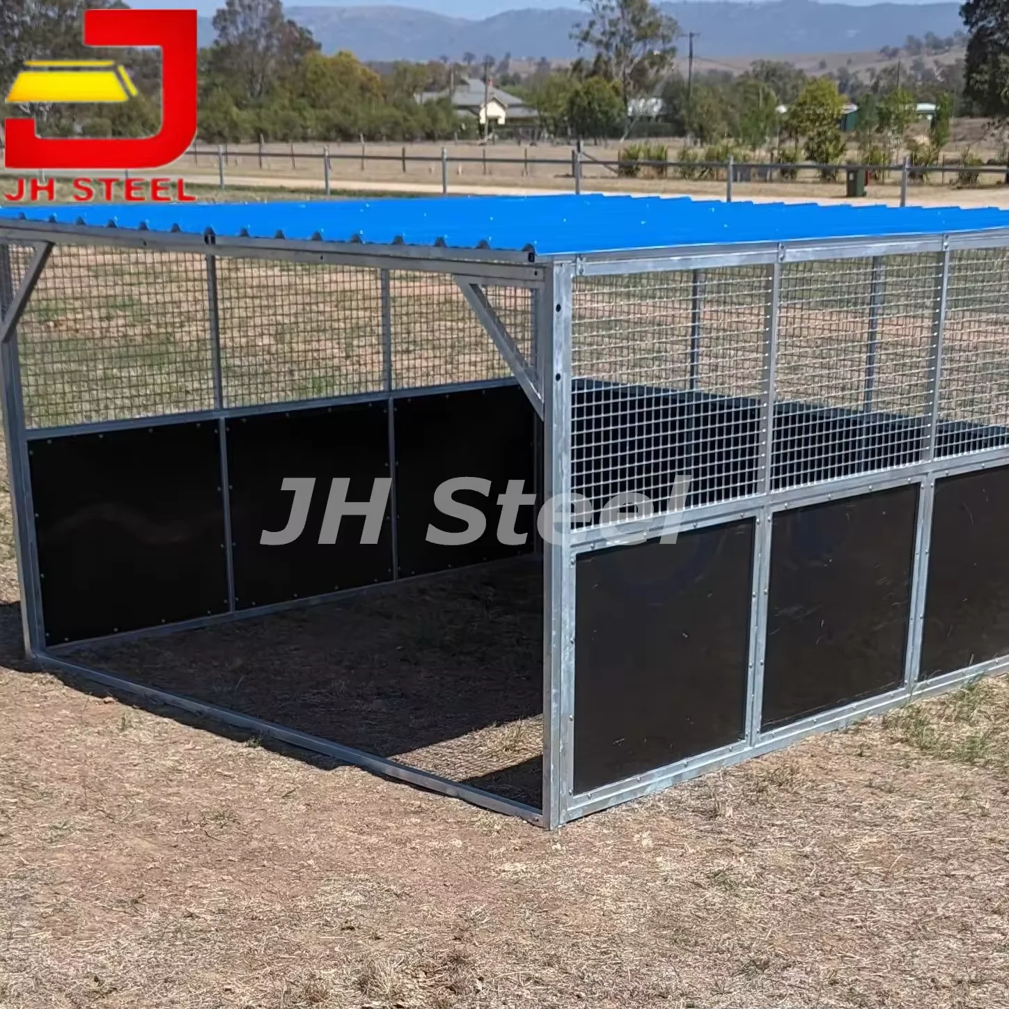 Economical Concrete Stainless Metal Galvanized Horse Stable Stall Box Horse Shelter with Roof